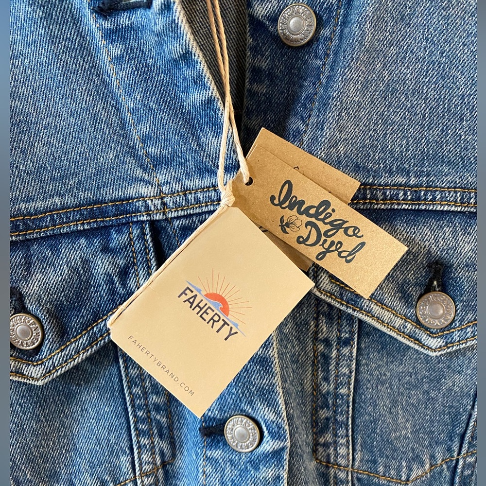 Faherty Michelle Denim Dress NWT size 4 - Picture 5 of 14